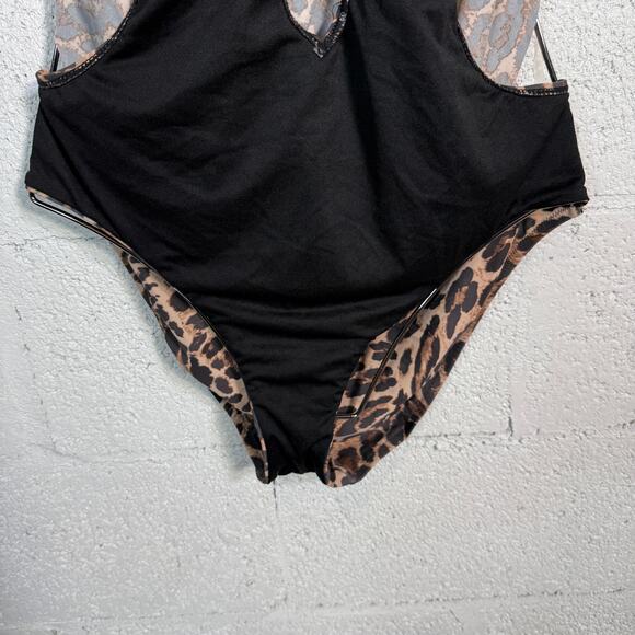 Bar III Solid Cowlneck One-Piece Swimsuit animal print multi, L MSRP $94 - Picture 4 of 11